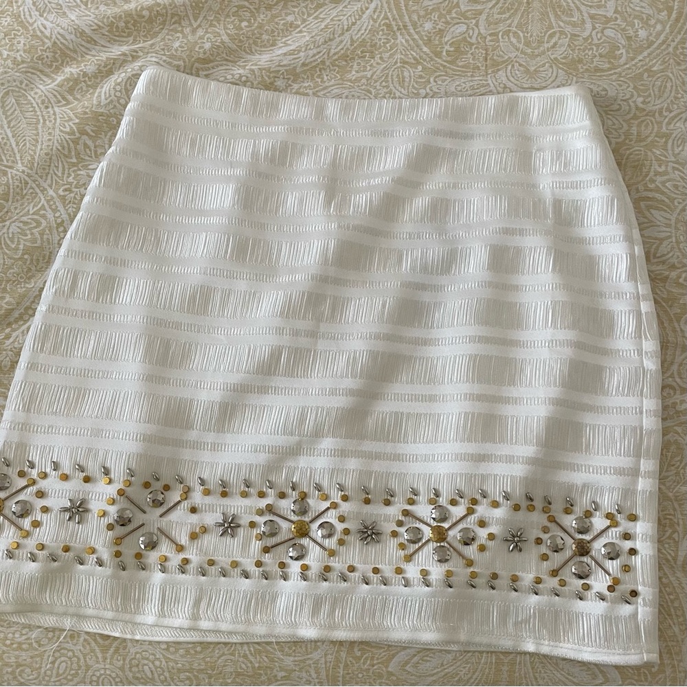 Blue Rain White Embellished Skirt-Size L